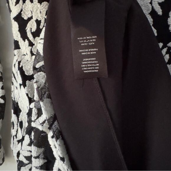 Alice + Olive Mesh Lace Embroidered Long Sleeve Dress Cutout Back Cut Out Zip 10 - Picture 5 of 12